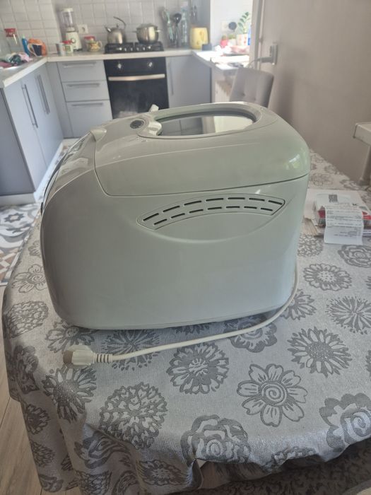 Продам хлебопечь