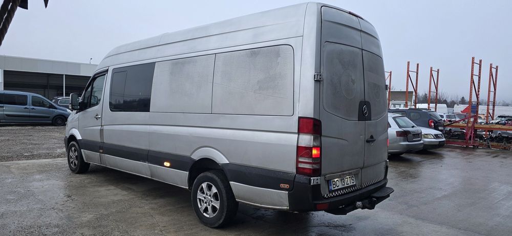 Mercedes Benz sprinter  autoturism 8+1 locuri an 2011 VARIANTE +/- dif.