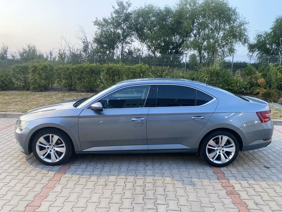 SKODA Superb 2016 — imagine 5