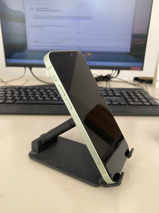 Продам iphone 12 128gb