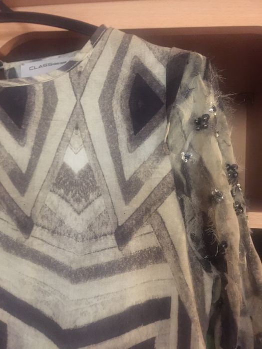 Женские платья  праздничные