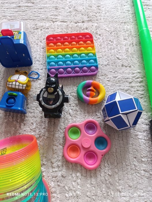 Детские  игрушки