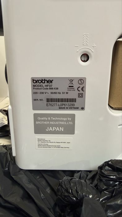 Vand masina de cusut Brother HF 37 !