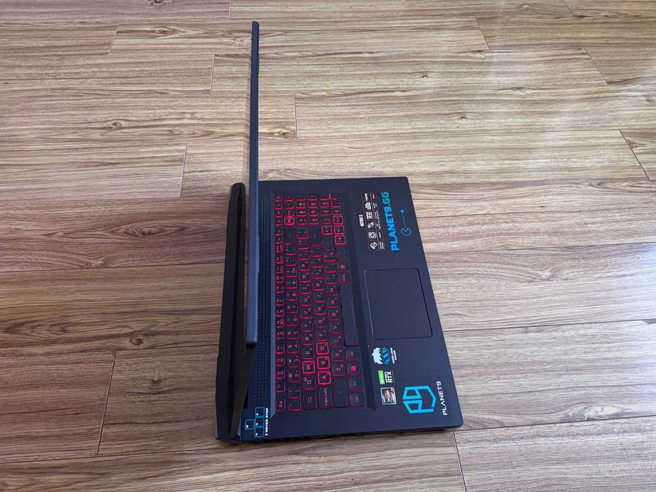 17.3 2k 165Hz 3ms Acer Nitro`Ryzen 7-6800H/RTX 3050Ti/16GB DDR5/512GB NVMe/QHD 2560x1440