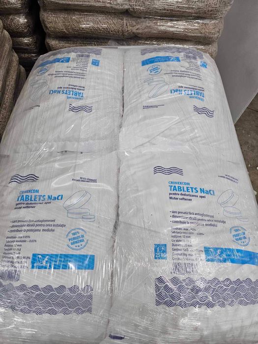 Сол на таблетки вакумно изпарена СОЛ басейни и др Таблетирана сол