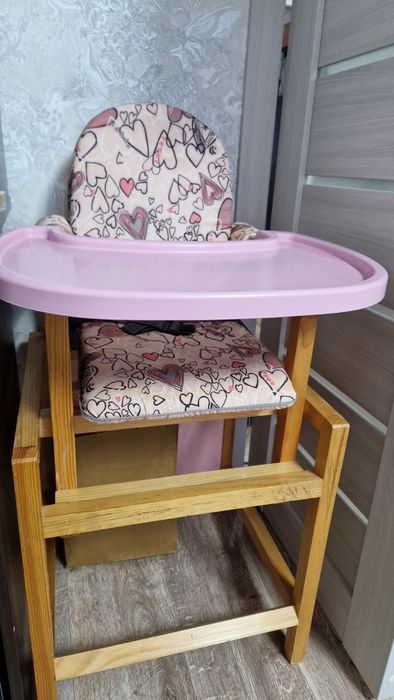 Стульчик для кормления