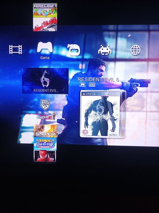 PlayStation 3 super slim modat