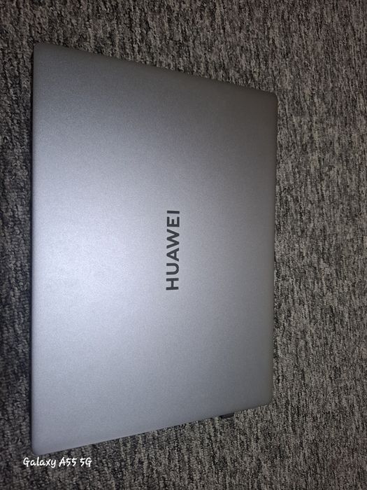 Noutbook--Huawei (yangi holatda)