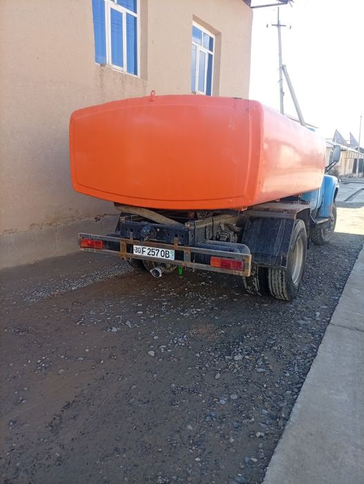 Водовоз сотилади