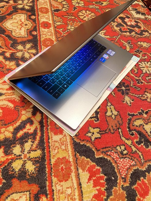 Huawei 1155G7 Core-i5 SSD новом сост