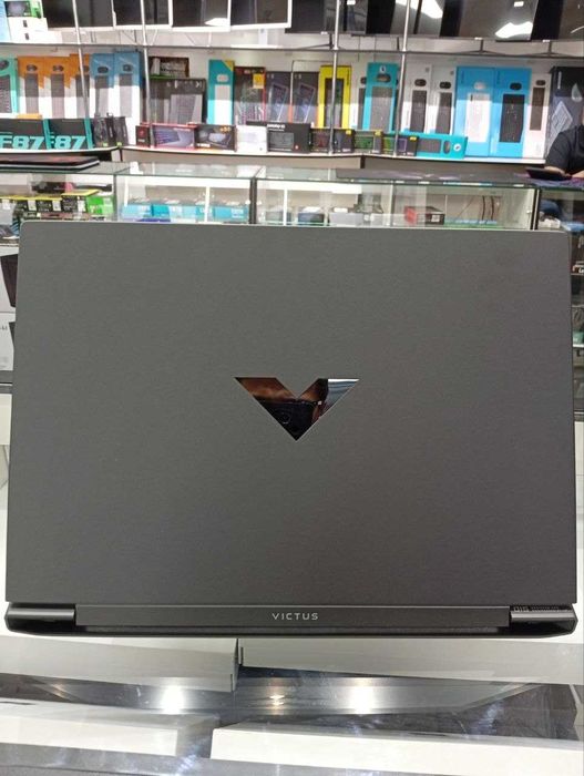 HP VICTUS 15.6 FHD IPS 144Hz i5-13420H DDR4 8GB SSD 512GB RTX 3050 6GB