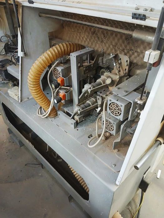 Кантираща машина HIRZT RAM3 и Форматен циркуляр BERNARDO BABY S1