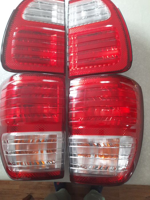 Продам фонари на  лексус 470,фары на LC200