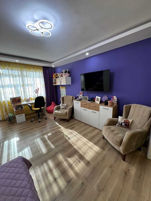 Четиристаен тухлен апартамент след основен ремонт