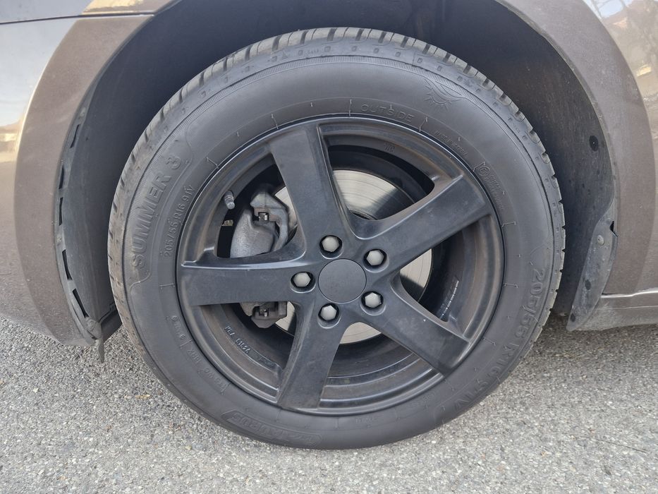 Roti skoda octavia, 205 55 r16, jante negre