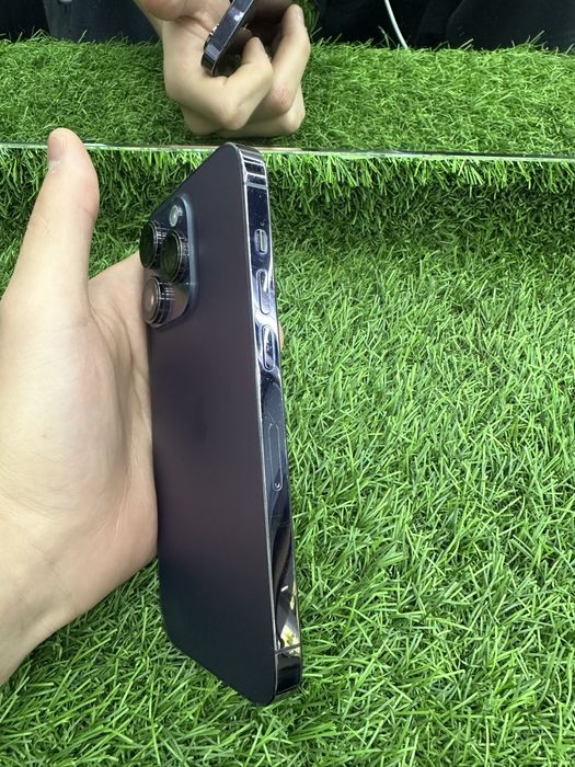 iPhone 14 pro с гарантии