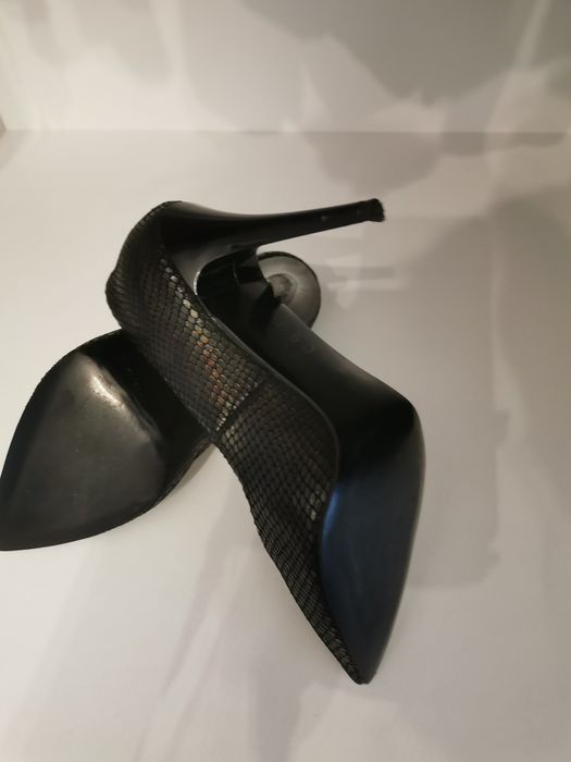 Pantofi stiletto din piele , marimea 37