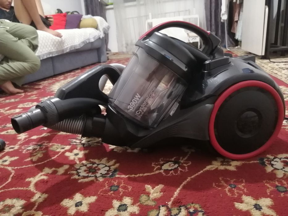 Продам пылесос Samsung Cyclone