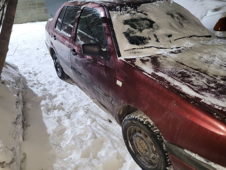 По запчастям Фольцваген Венто.
