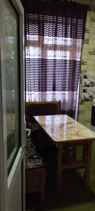 Хоразм кучаси 1 уй СРОЧНО 2 хонали квартира сотилади 
кирпичный москов