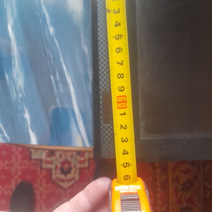 Продам телевизор