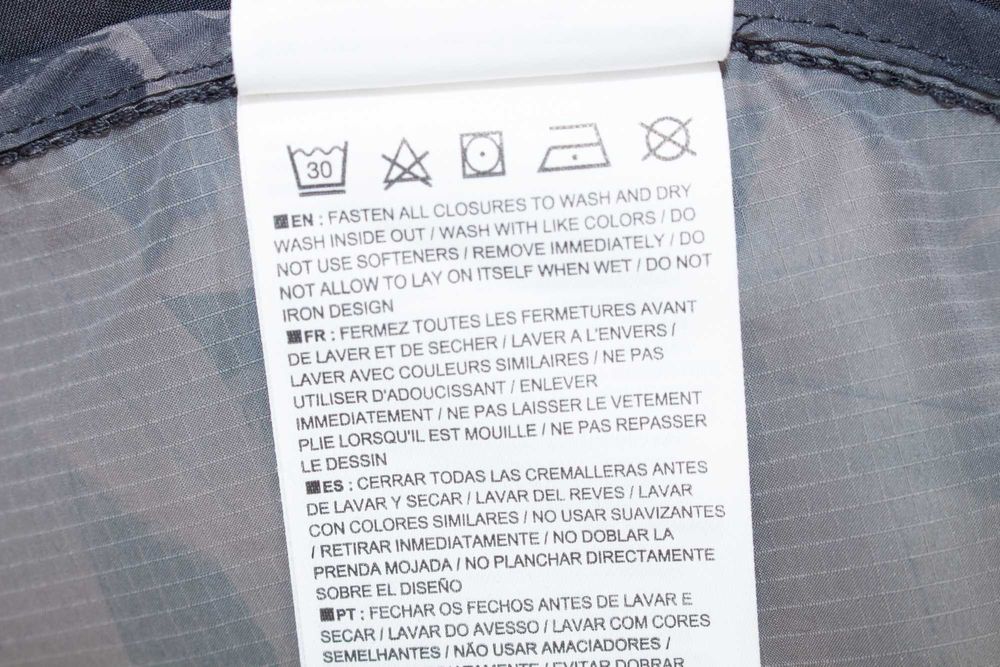 Nike оригинално дамско яке с качулка ветровка принт сиви пера бягане S