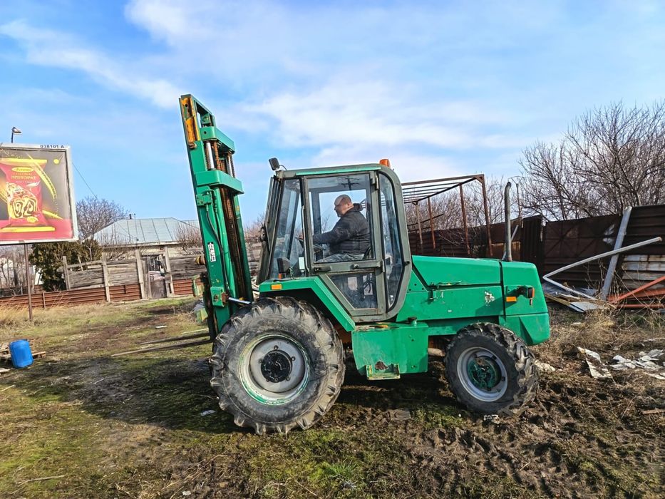 Motostivuitor JCB 4x4 2006