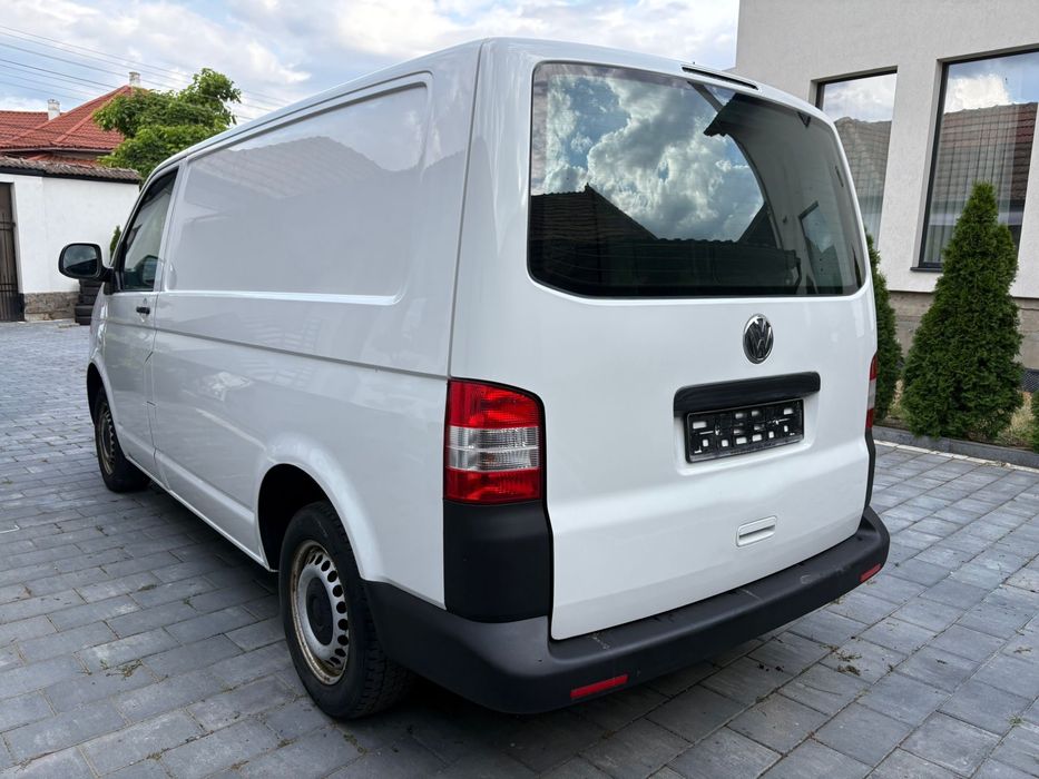Volkswagen Transporter T5 2.0 TDI Euro 5