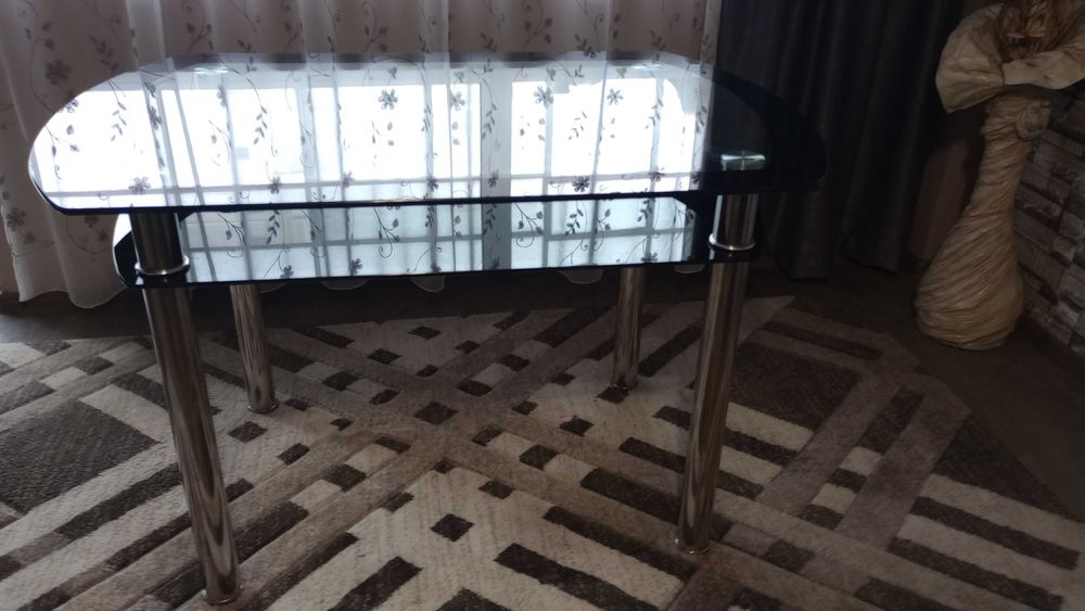 Трапезна маса 120/80.