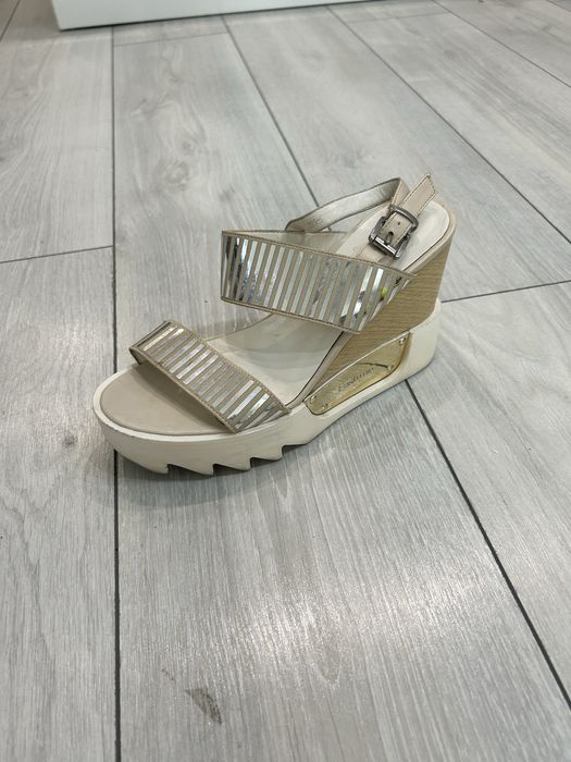 Продам обувь разное