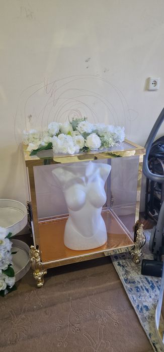 Sarpo sandiq karobka sotiladi to'y marosimlari uchun sotiladi