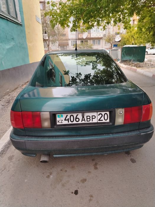 Продам Ауди 80Б4