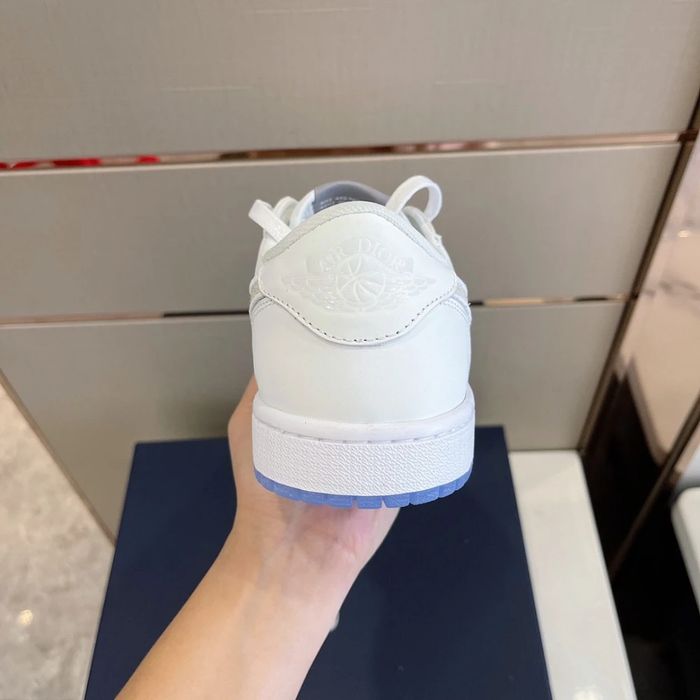 CD B27 Low Top White/Gray