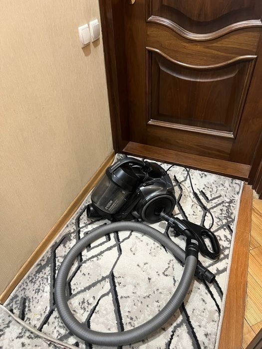 Пылесос сотилади.  Эхтиеж Кисмлар учун