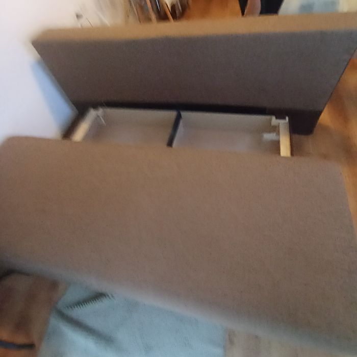 Разтегателен диван