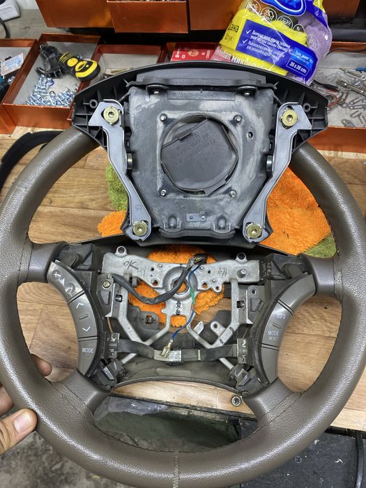 Руль от Камри 35 европа