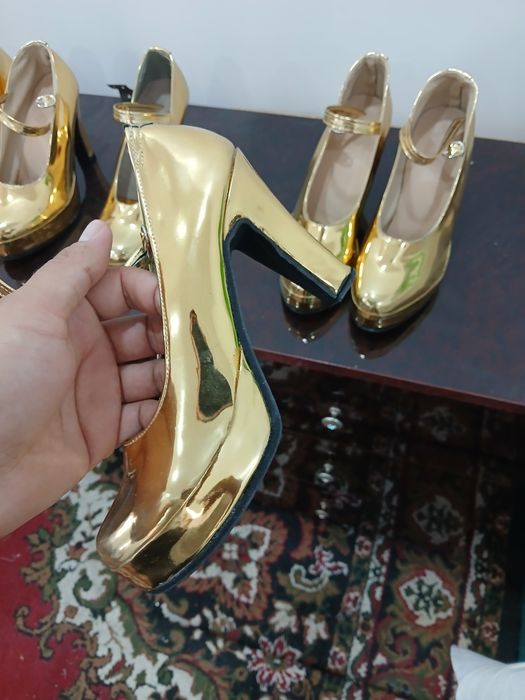 Женские туфли новые (размери 36, 37, 38)