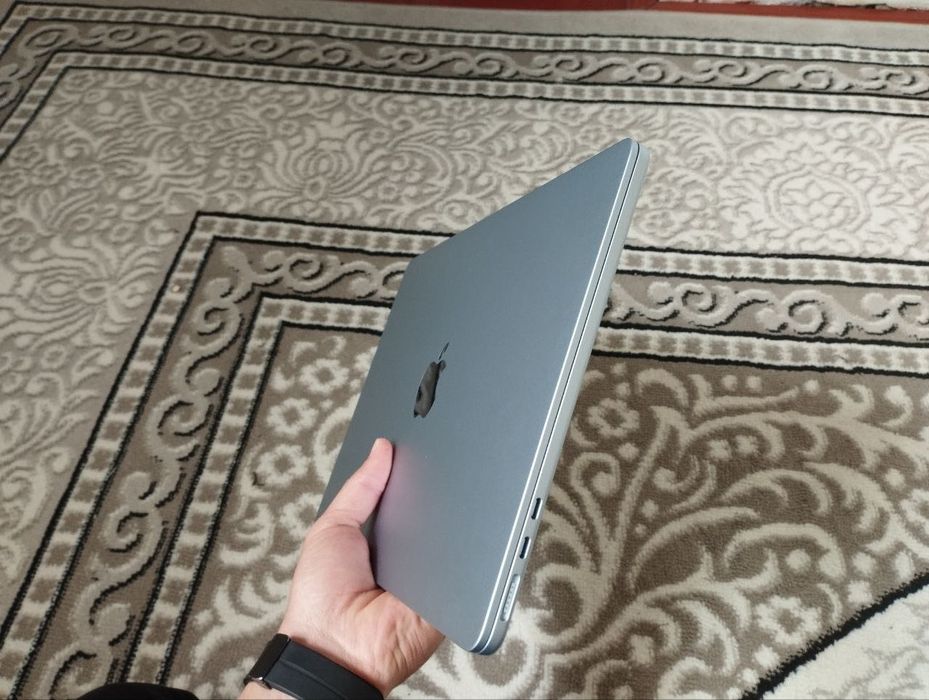 macbook air m4 16/256