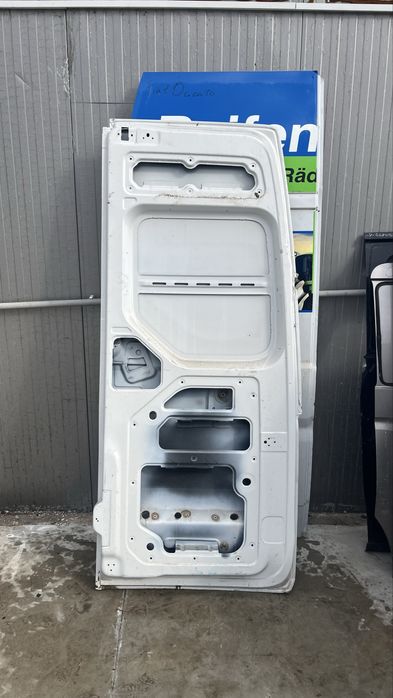4 броя Volkswagen Crafter задна дясна врата