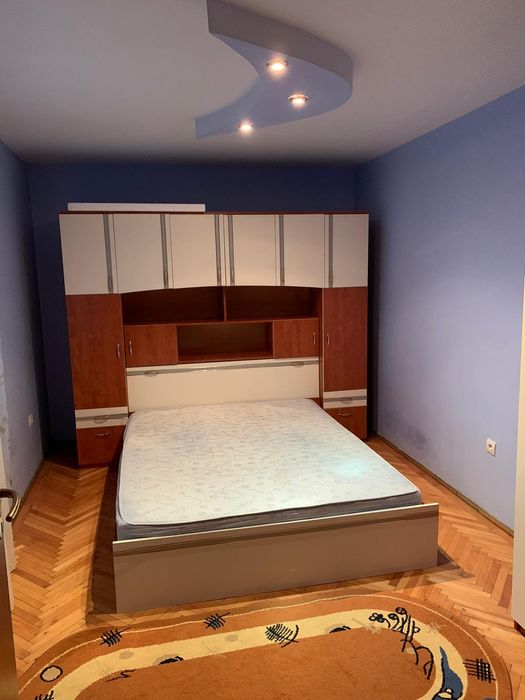 Chirie apartament 2 camere Caragiale etaj 2