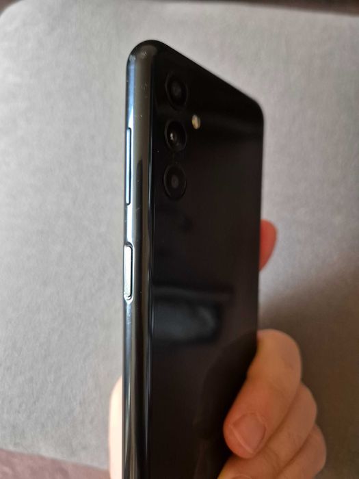 Samsung M13 Сотилади. Идеал холатда!