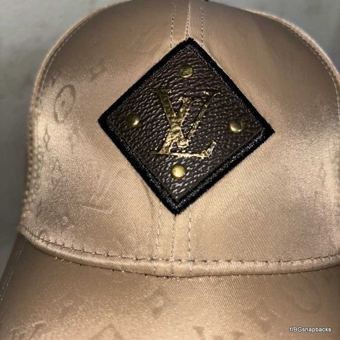 Маркови  шапки markovi shapki fasion най мдерните  shapki marka шапка