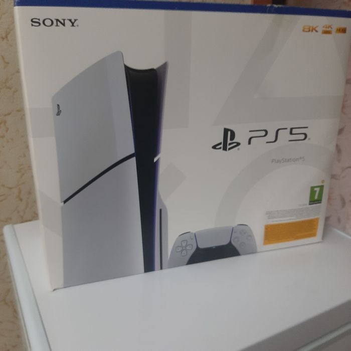 Продам playstation 5 slim