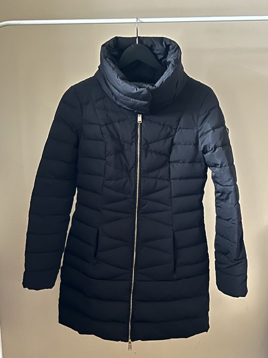 дамско зимно яке Guess