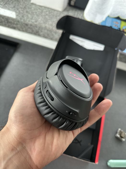 Casti gaming HyperX Cloud Flight 2 Wireless – Ca Noi – Full Box – Bluetooth/2.4GHz