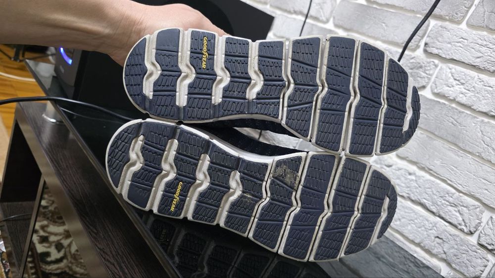 Оригинальные Skechers