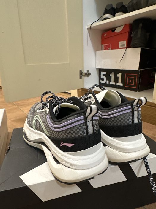 Кроссовки Li-ning 38 размер