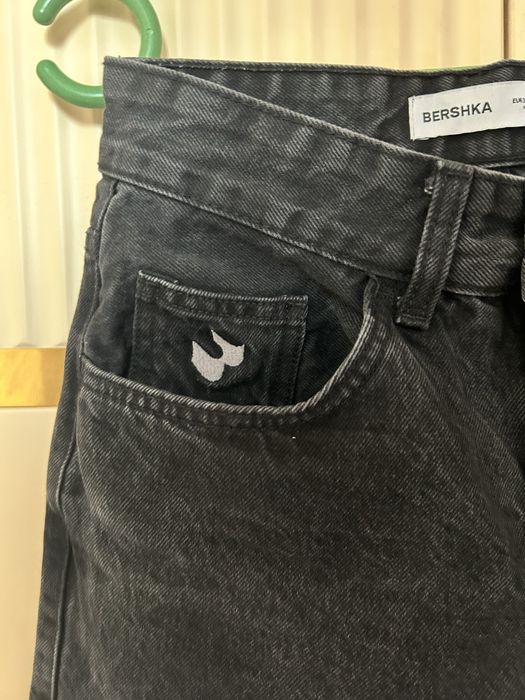 Мужские джинсы черные