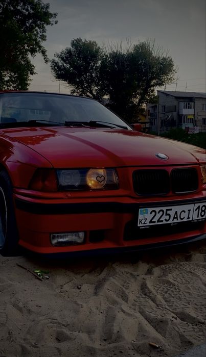 BMW e36 бмв 318is