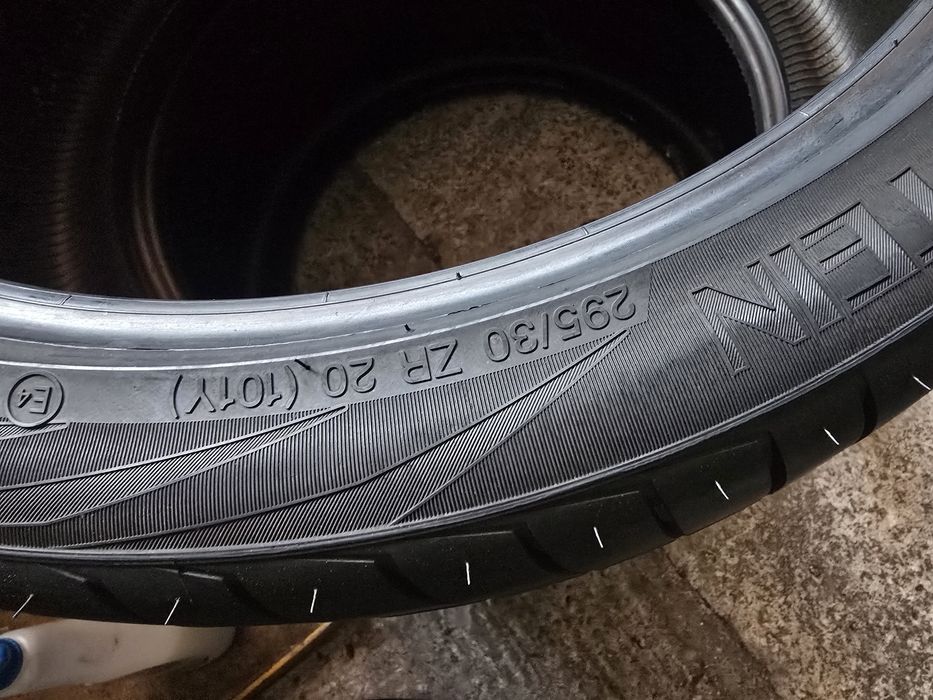 Vredstein 295/30 R20 101Y vară